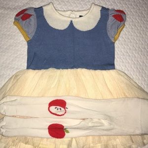Snow White Outfit